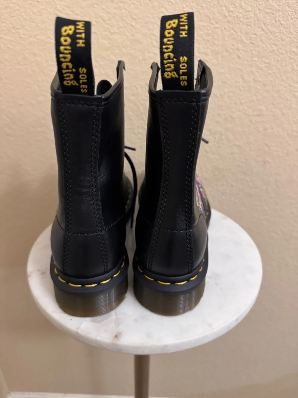 Women DR MARTENS 1469 Vonda II Embroidered floral rose whimsical leather boots 6 - Picture 7 of 9